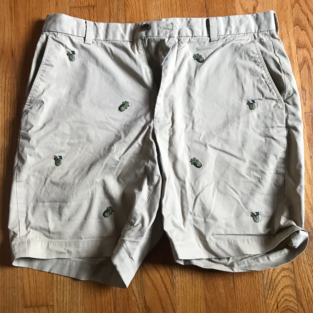 Men’s Brooks Brothers Pineapple shorts